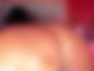 Live cam show with Elsie Morris - Dirty Talk on Camsoda