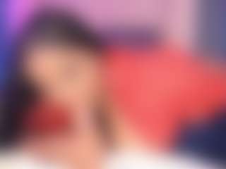 Live cam show with Elsie Morris - Curvy Young Adult on Free Soda