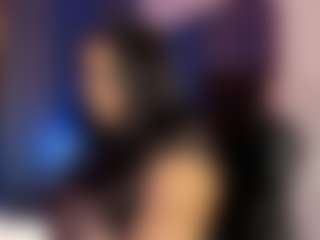 Live cam show with Elsie Morris - Handjob on Cam Slut