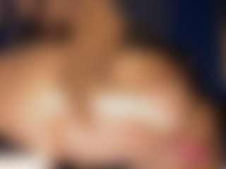 Live cam show with Elsie Morris - Big Tits on crypto-cams