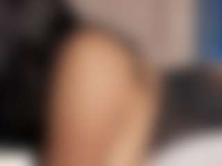 Live cam show with Elsie Morris - Ass Bouncing on SinfulBabes