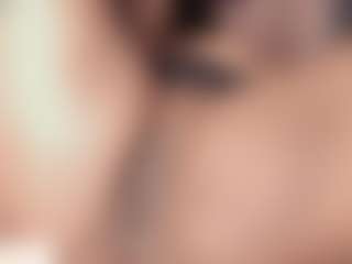 Live cam show with Elsie Morris - Oil on Camsoda