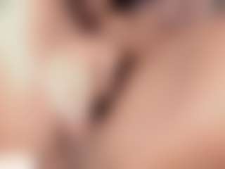 Live cam show with Elsie Morris - Oil on fuck-show.com