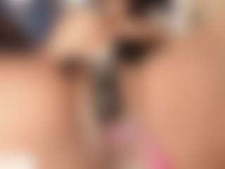 Live cam show with Elsie Morris - Creampie on livesuperchat.net