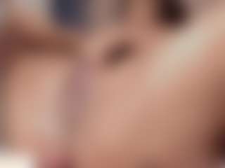 Live cam show with Elsie Morris - Thong on Cam Slut