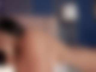 Live cam show with Elsie Morris - Ass Clapping on CamwithHer