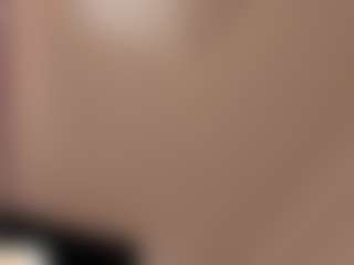Live cam show with Elsie Morris - Brown Eyes on x69.live