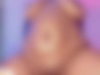 Live cam show with Elsie Morris - Asshole Black on SpunkLive