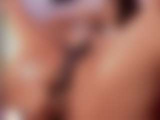 Live cam show with Elsie Morris - Foot Fetish Black on makecum.org