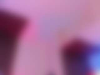 Live cam show with Elsie Morris - Spank Black on CamwithHer