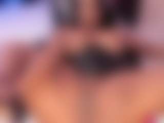 Live cam show with Elsie Morris - Ass Clapping on Camsoda