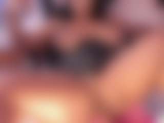Live cam show with Elsie Morris - Brown Eyes BBW on CSO-WL