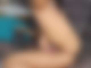 Anna Jones's Live Sex Cam Show