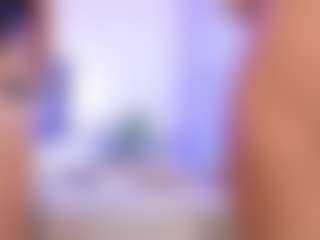 Live cam show with Anna Jones - Cum on Livezox