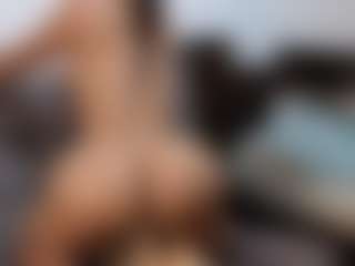 Live cam show with Anna Jones - Dirty Talk on Hubzter Live