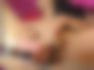 Live cam show with SOPHIE PARKER - Tittyfuck on Camsoda