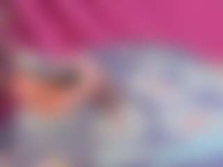 Live cam show with SOPHIE PARKER - Oil on infinitiblacc.com