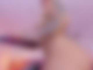 Live cam show with Polly Babe - Foot Fetish on Camming Site