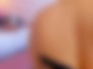 Live cam show with Polly Babe - Curvy on xxxlivecams.org