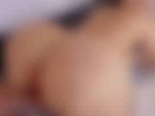 Live cam show with Polly Babe - Dildo on CSO-WL