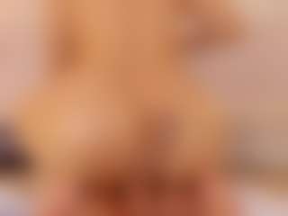 Polly Babe MILF webcam performer live streaming