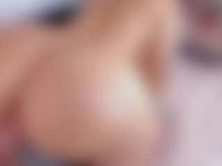 Live cam show with Polly Babe - Handjob on Camming Site