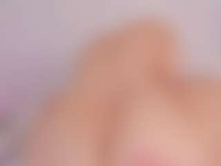 Live cam show with Polly Babe - Ass Bouncing on Camming Site