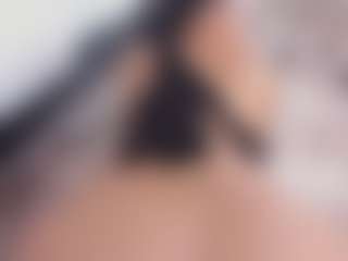 Live cam show with Polly Babe - Ass Bouncing on StripNow