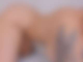 Live cam show with Polly Babe - Flashing on Camsoda
