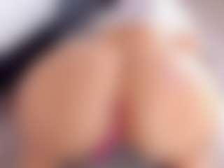 Polly Babe's Live Sex Cam Show