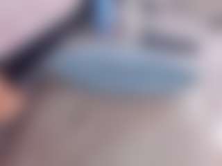 Live cam show with Polly Babe - Fingering on Dare Cams