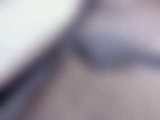 Live cam show with Polly Babe - Spank MILF on Gym Cam Girls