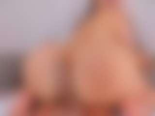 Live cam show with Polly Babe - Squirt MILF on camwithhim.com