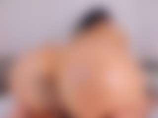 Live cam show with Polly Babe - Ride Torso on Cam Slut