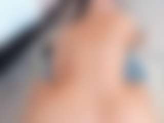 Live cam show with Polly Babe - Flashing on Hubzter Live