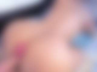 Live cam show with Polly Babe - Lush MILF on Milfs Live