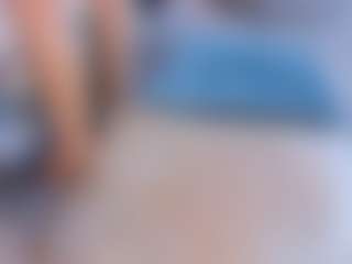 Live cam show with Polly Babe - Dildo Or Vibrator MILF on sexylive.show