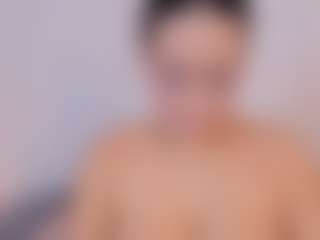 Show en direct avec Polly Babe - Fingering MILF sur Camsoda