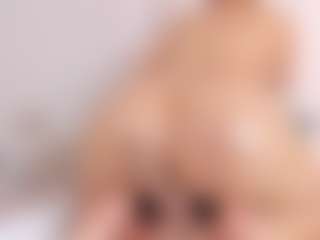 Live cam show with Polly Babe - Big Ass MILF on Gym Cam Girls