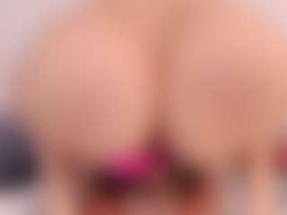 Polly Babe's Live Sex Cam Show