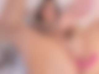 Live cam show with Polly Babe - Squirt MILF on Soda Cam