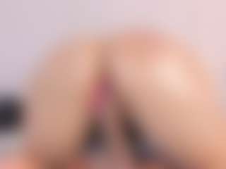 Polly Babe's Live Sex Cam Show