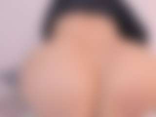 Live cam show with Polly Babe - Dildo on Camsoda