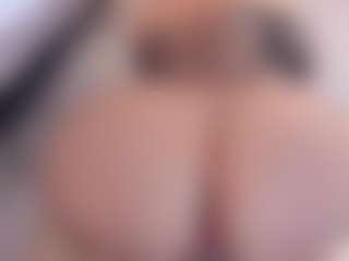 Polly Babe MILF webcam performer live streaming