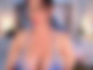 Live cam show with Alejandra - Fingering on CamClone