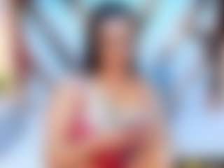 Live cam show with Alejandra - Cute on Milfs Live