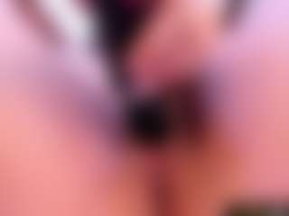 Live cam show with Alejandra - Amateur Curvy on SmokeAndPoke