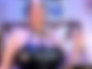 Live cam show with Alejandra - Sexwebcam BBW on Dare Cams