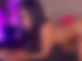 Live cam show with britannyebony - Ebony on xDating | colombia