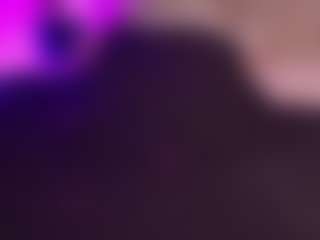 Live cam show with britannyebony - Ebony on EXY | colombia
